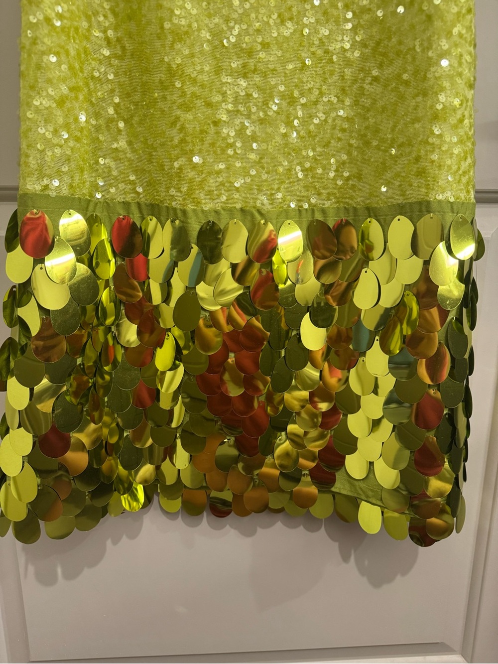 SIMON MILLER IMOGEN SEQUIN MIDI DRESS IN PERIDOT COMBO - Picture 12 of 14